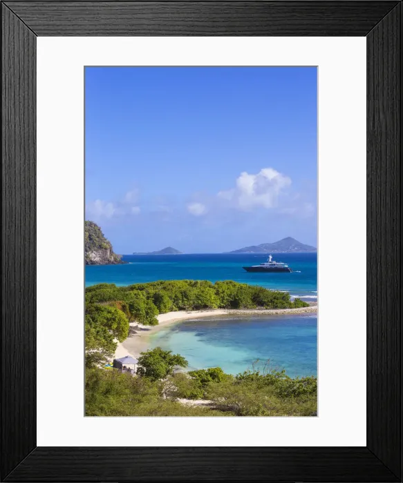 Framed Print : St Vincent and The Grenadines, Union Island, Campbell beach and Frigate Island Framed Print : St Vincent and The Grenadines, Union Island, Campbell beach and Frigate Island