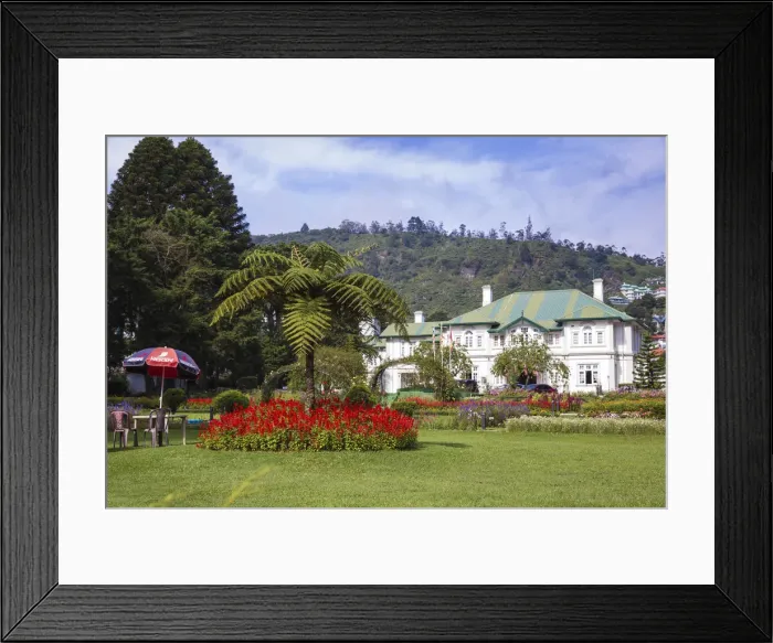 Framed Print : Sri Lanka, Nuwara Eliya, Ceybank Rest