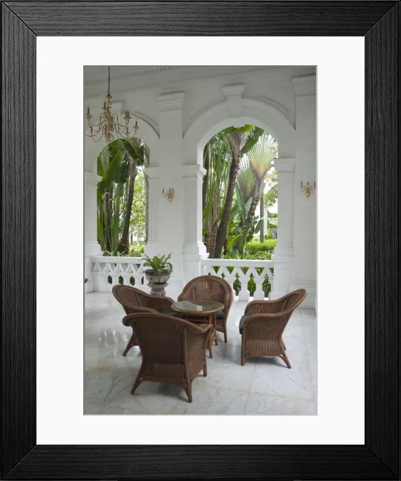 Framed Print : Raffles Hotel, Singapore Framed Print : Raffles Hotel, Singapore
