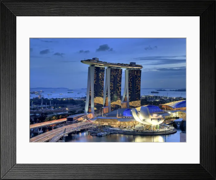 Framed Print : Singapore, Marina Bay Sands Hotel and Skypark Framed Print : Singapore, Marina Bay Sands Hotel and Skypark