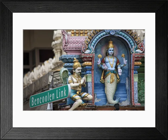 Framed Print : Singapore, Chinatown, Shri Krishnan Hindu Temple Framed Print : Singapore, Chinatown, Shri Krishnan Hindu Temple
