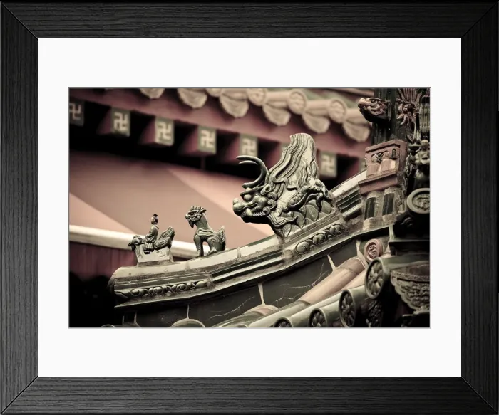 Framed Print : Singapore, Chinatown, Kwan Im Buddhist Temple Framed Print : Singapore, Chinatown, Kwan Im Buddhist Temple