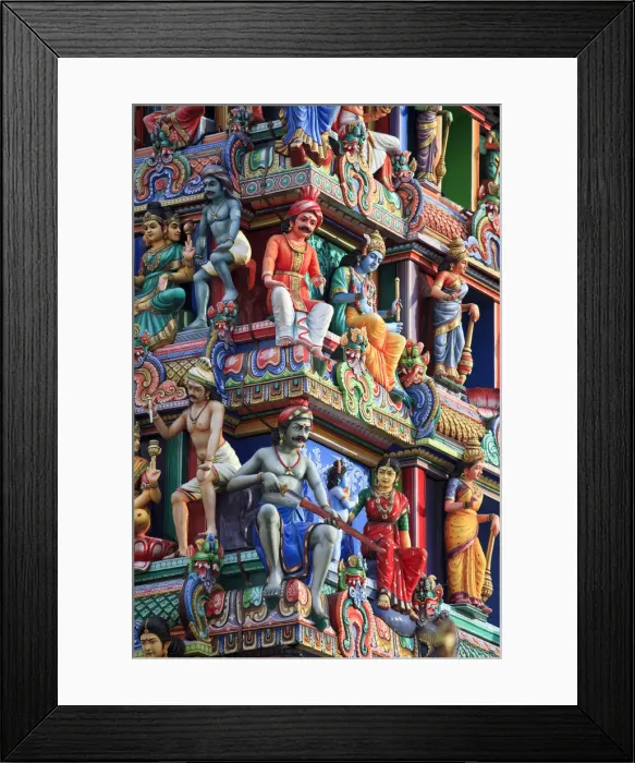 Framed Print : Singapore, Chinatown, Sri Mariamman Hindu Temple Framed Print : Singapore, Chinatown, Sri Mariamman Hindu Temple