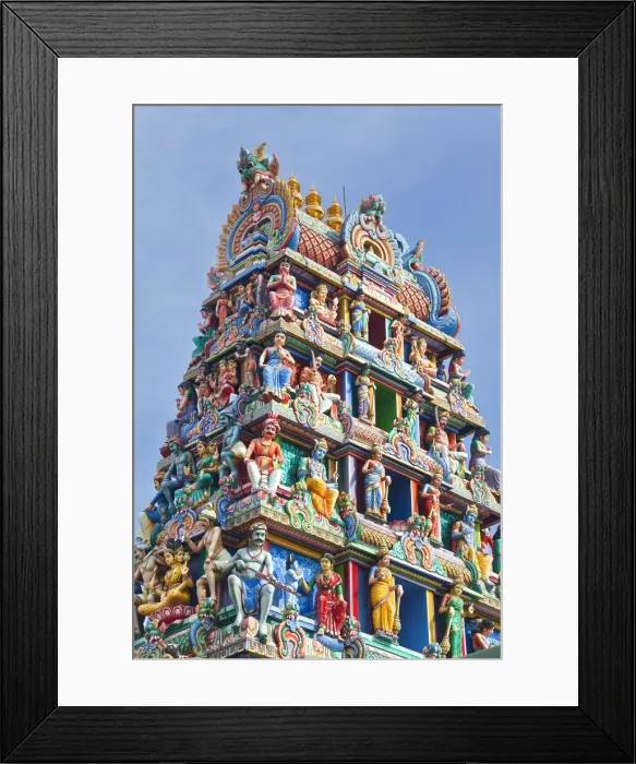 Framed Print : Close up of the Gopuram of the Sri Mariamman Temple in Singapore