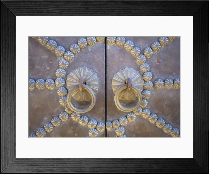 Framed Print : Syria, Aleppo, Old Town (UNESCO Site), The Citadel, Detail of Gate Framed Print : Syria, Aleppo, Old Town (UNESCO Site), The Citadel, Detail of Gate