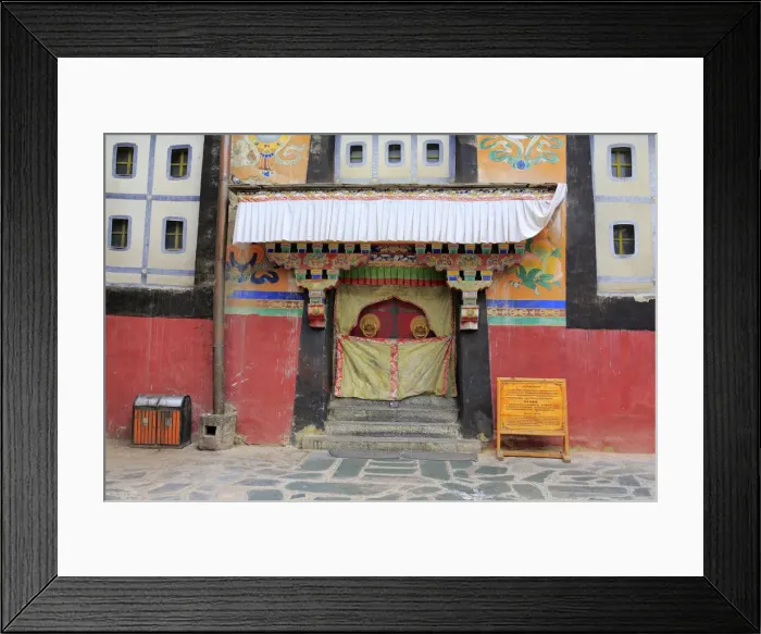 Framed Print : Sakya Monastery, Shigatse Prefecture, Tibet, China Framed Print : Sakya Monastery, Shigatse Prefecture, Tibet, China