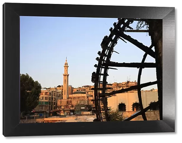 Syria, Hama old Town and 13th Century Water Wheels (Norias)