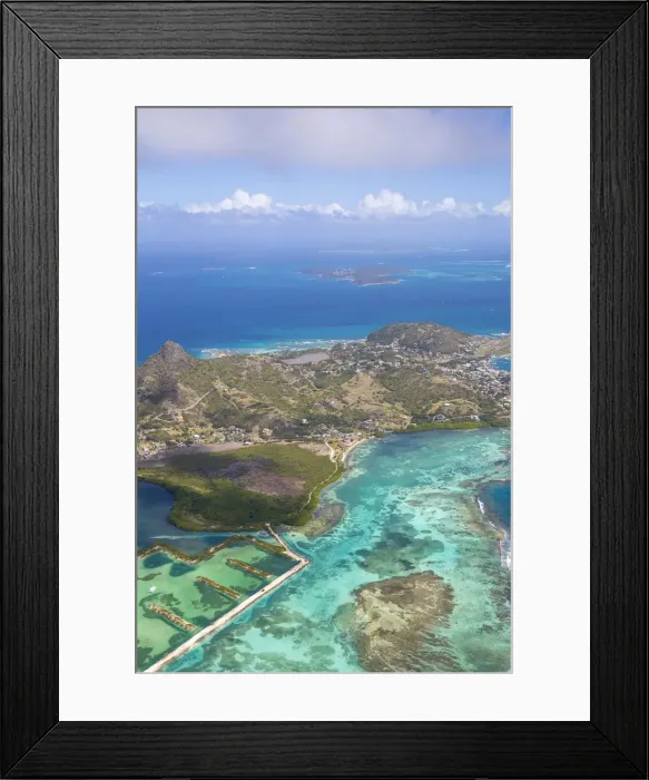 Framed Print : St Vincent and The Grenadines, Aerial view of Union Island Framed Print : St Vincent and The Grenadines, Aerial view of Union Island