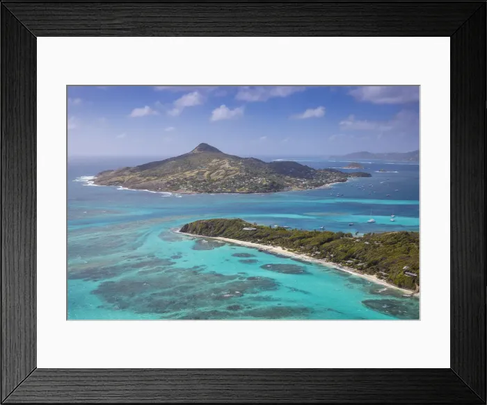 Framed Print : St Vincent and The Grenadines, Aerial view looking over Petit St Vincent, towards Framed Print : St Vincent and The Grenadines, Aerial view looking over Petit St Vincent, towards