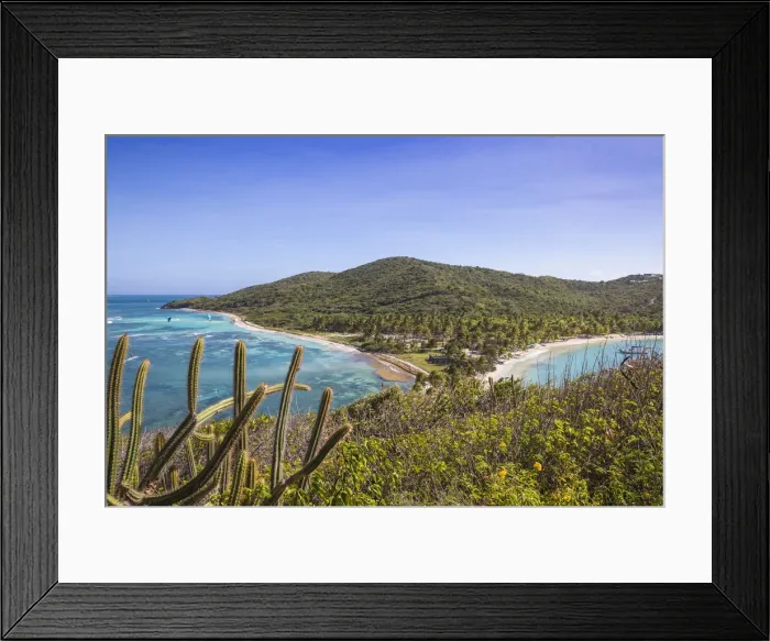 Framed Print : St Vincent and The Grenadines, Mayreau, view of Saltwhistle Bay Framed Print : St Vincent and The Grenadines, Mayreau, view of Saltwhistle Bay