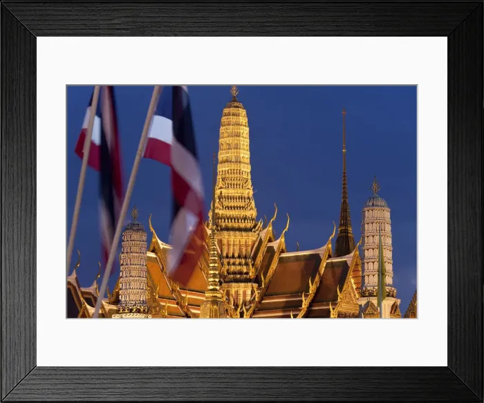 Framed Print : Dusk, Wat Phra Kaeo, Grand Palace, Bangkok, Thailand