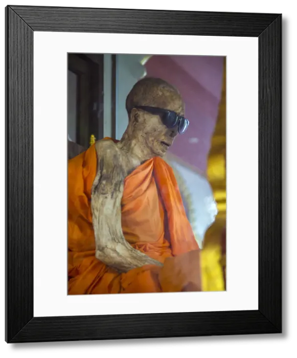 Framed Print : Mummified monk at Wat Khunaram, Koh Samui, Thailand Framed Print : Mummified monk at Wat Khunaram, Koh Samui, Thailand
