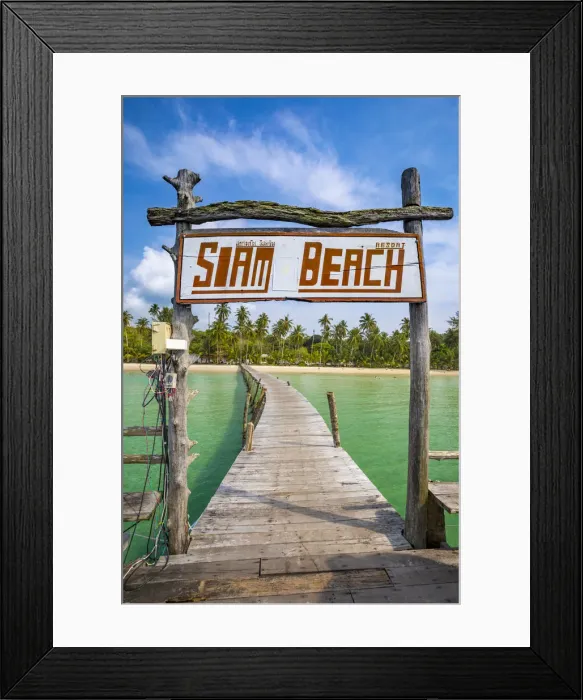 Framed Print : Bang Bao Bay, Ko Kut, nr. Ko Chang, Thailand Framed Print : Bang Bao Bay, Ko Kut, nr. Ko Chang, Thailand