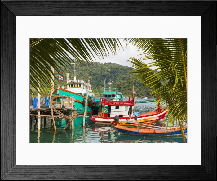 Framed Print : Ban Ao Yai floating fishing village, Ko Kut, nr. Ko Chang, Thailand