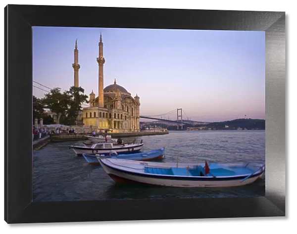 Ortakoy Camii (Mosque) and the Bosphorus Bridge, Istanbul, Turkey