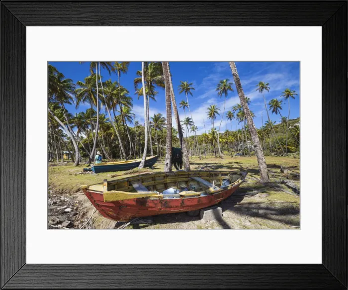 Framed Print : St Vincent and The Grenadines, Bequia, Spring Bay Framed Print : St Vincent and The Grenadines, Bequia, Spring Bay