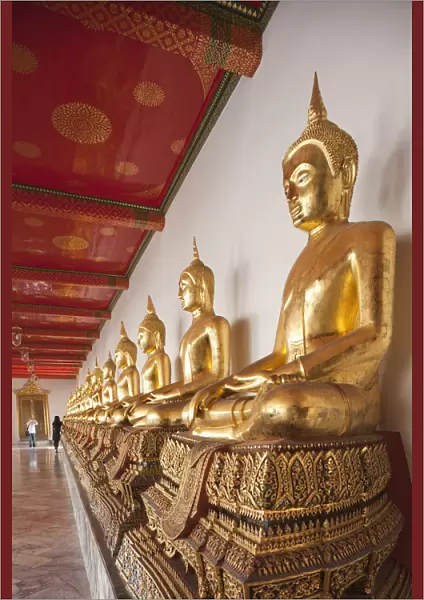 Thailand, Bangkok, Wat Pho, Buddha Statues