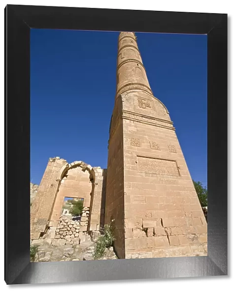 Turkey, Eastern Turkey, Hasankeyf, Artukid Ruins, Mosque minaret