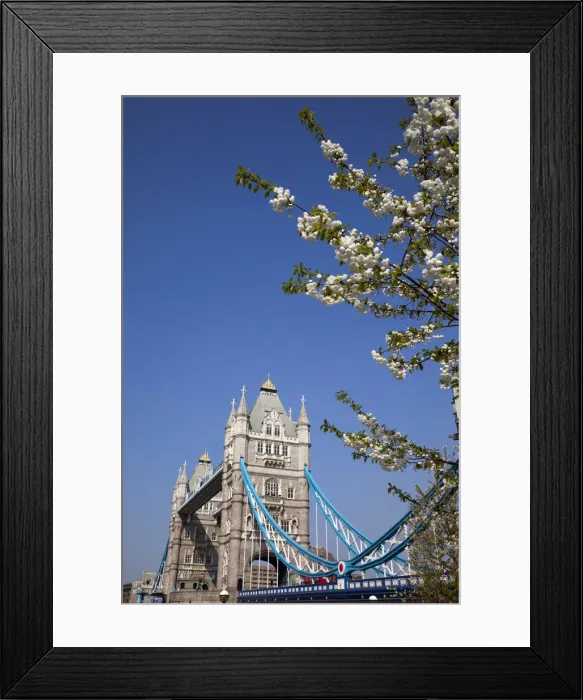Framed Print : England, London, Tower Bridge and River Thames Framed Print : England, London, Tower Bridge and River Thames