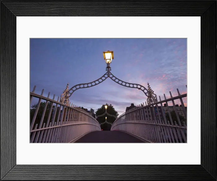 Framed Print : Republic of Ireland, Dublin, Halfpenny Bridge Framed Print : Republic of Ireland, Dublin, Halfpenny Bridge