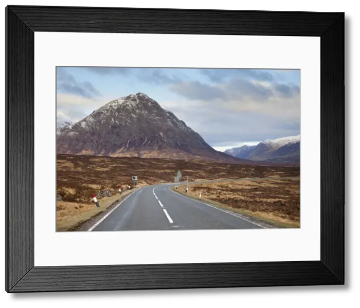 Framed Print : Scotland, Highland Region, Glen Coe, Buachaille Etive Mor Framed Print : Scotland, Highland Region, Glen Coe, Buachaille Etive Mor