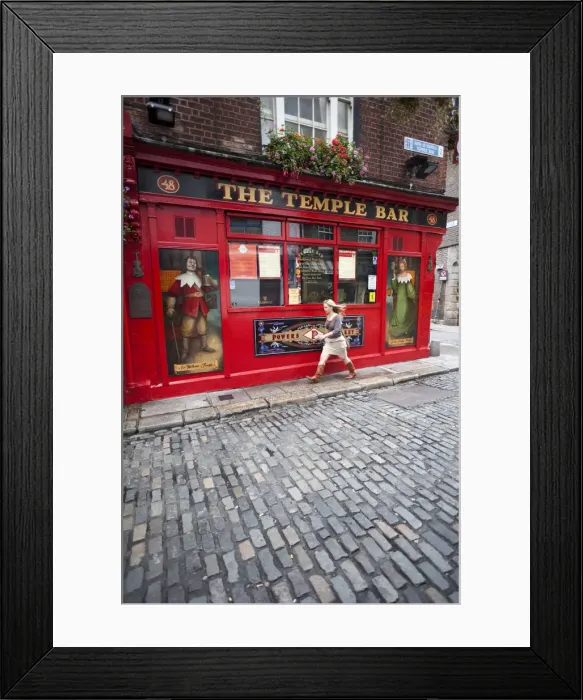 Framed Print : Republic of Ireland, Dublin, Temple Bar Pub Framed Print : Republic of Ireland, Dublin, Temple Bar Pub