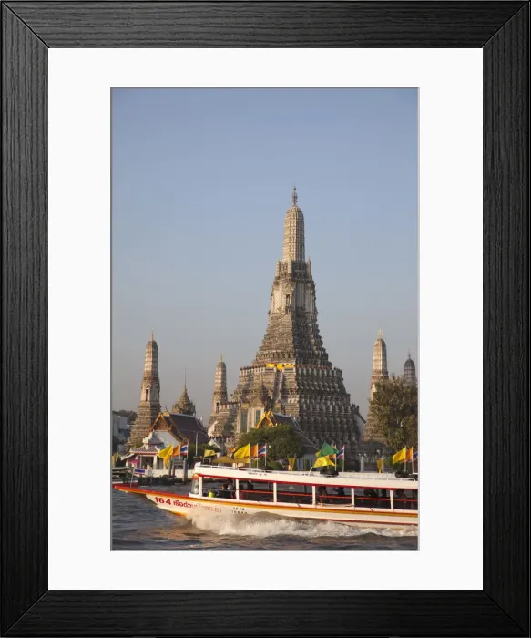 Framed Print : Thailand, Bangkok, Wat Arun and Chao Praya River Framed Print : Thailand, Bangkok, Wat Arun and Chao Praya River