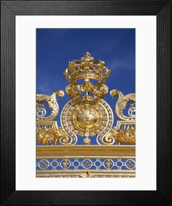 Framed Print : France, Paris, Versailles, Palace de Versailles, Detail of Royal Crown on Main Gateway Framed Print : France, Paris, Versailles, Palace de Versailles, Detail of Royal Crown on Main Gateway