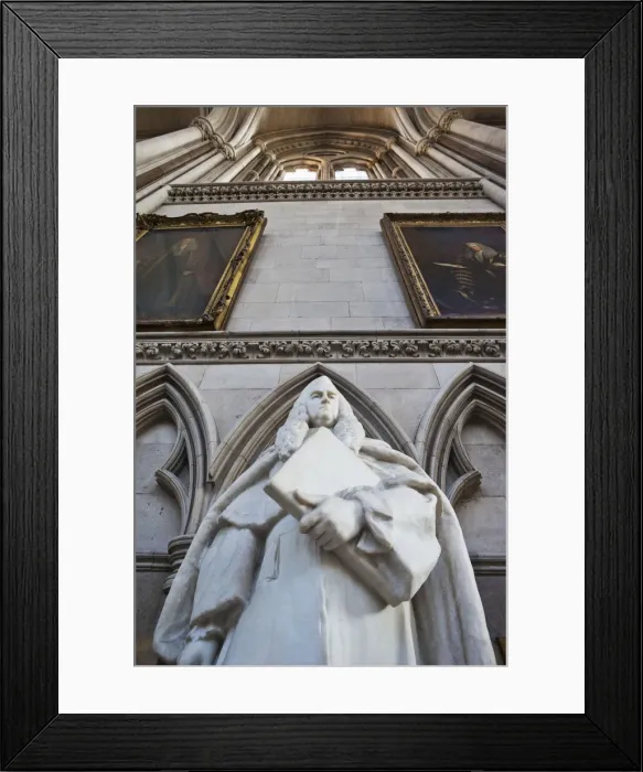 Framed Print : England, London, The Royal Courts of Justice, The Main Hall, Statue of William Blackstone Framed Print : England, London, The Royal Courts of Justice, The Main Hall, Statue of William Blackstone