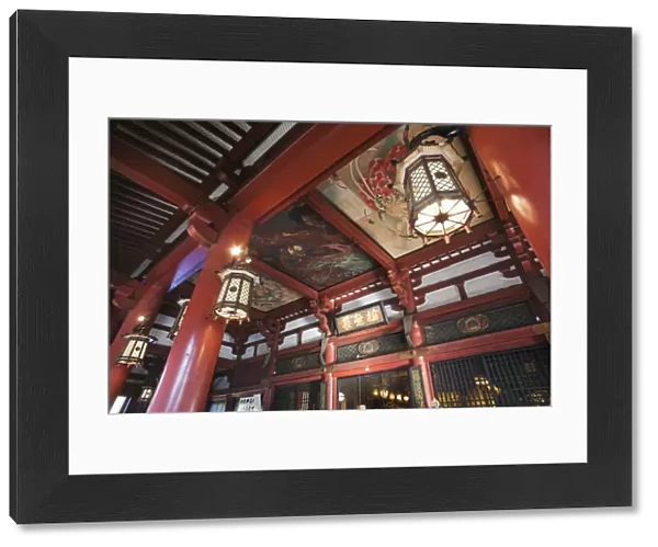 Japan, Tokyo, Asakusa, Interior of Asakusa Kannon Temple