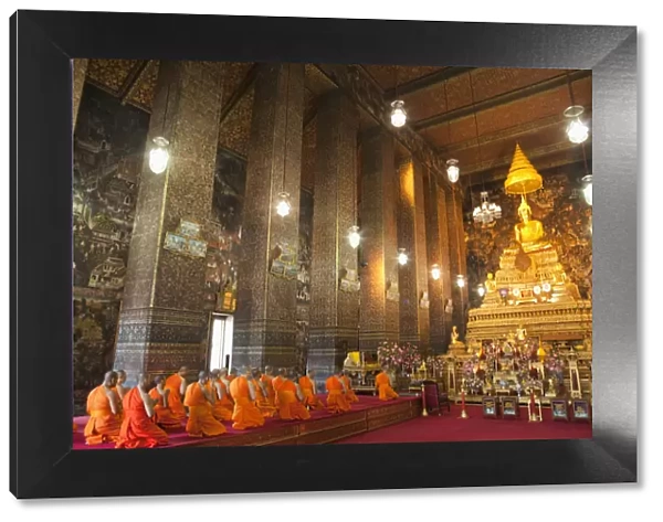 Thailand, Bangkok, Wat Pho, Monks Preying in the Main Chapel