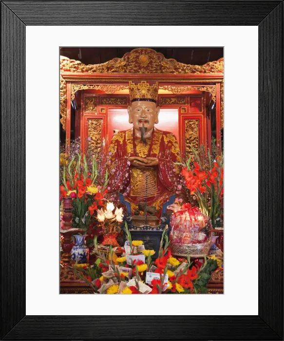 Framed Print : Vietnam, Hanoi, Temple of Literature, Statue of Confucius Framed Print : Vietnam, Hanoi, Temple of Literature, Statue of Confucius