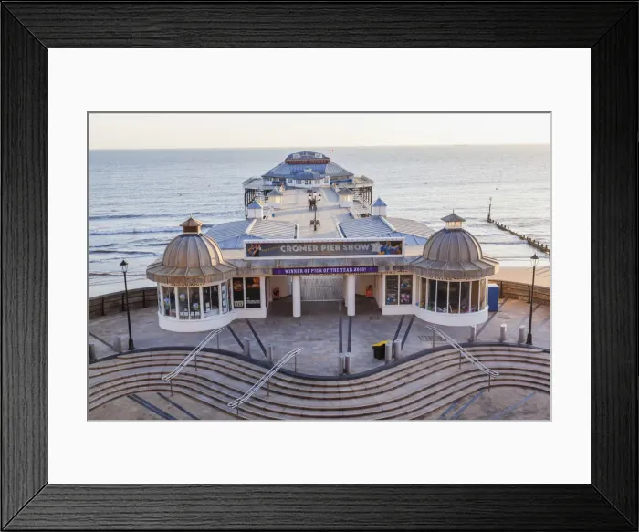 Framed Print : England, Norfolk, Cromer, Cromer Pier Framed Print : England, Norfolk, Cromer, Cromer Pier