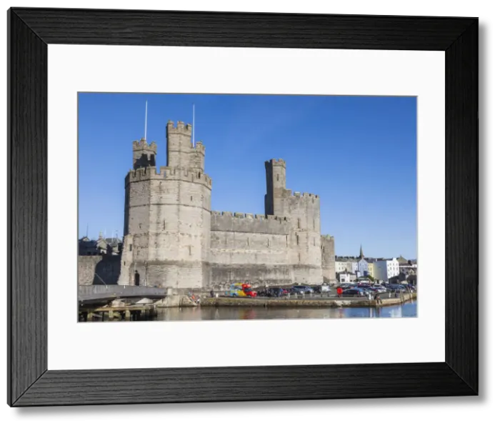Framed Print : Wales, Caernarfon, Caernarfon Castle Framed Print : Wales, Caernarfon, Caernarfon Castle