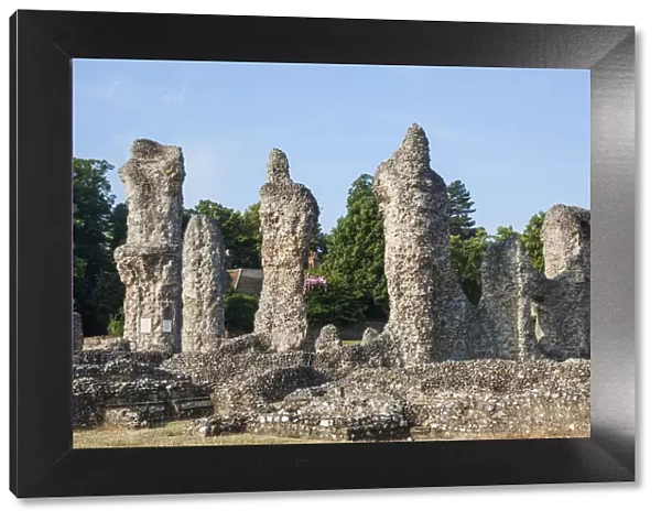England, East Anglia, Bury St. Edmunds, The Abbey Ruins