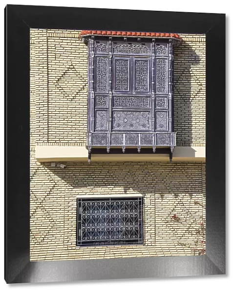 Tunisia, Kairouan, Decorative wooden window of house in the Madina