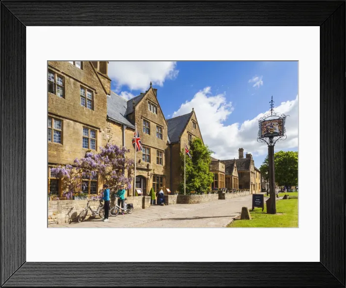 Framed Print : England, Cotswolds, Worcestershire, Broadway, Lygon Arms Hotel Framed Print : England, Cotswolds, Worcestershire, Broadway, Lygon Arms Hotel