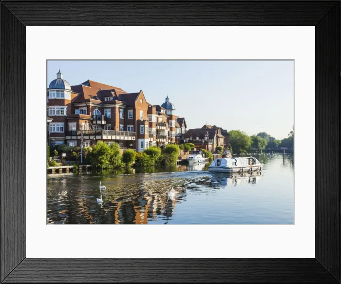 Framed Print : England, Berkshire, Windsor, View of The Thames from Windsor Town Bridge Framed Print : England, Berkshire, Windsor, View of The Thames from Windsor Town Bridge