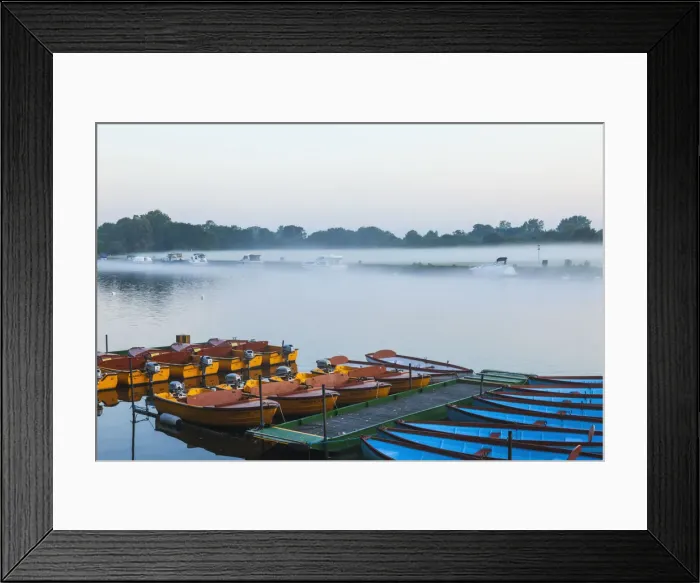 Framed Print : England, Berkshire, Windsor, River Thames, Rowing Boats Framed Print : England, Berkshire, Windsor, River Thames, Rowing Boats