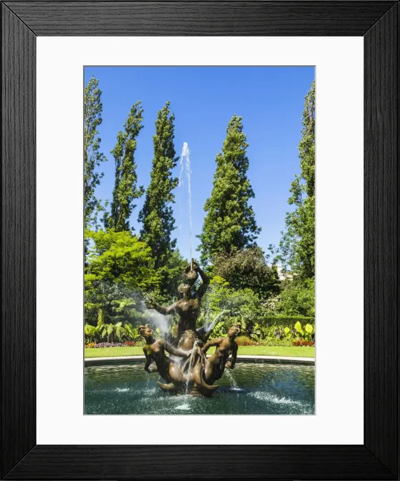 Framed Print : England, London, Regents Park, Queen Marys Gardens, Triton Fountain