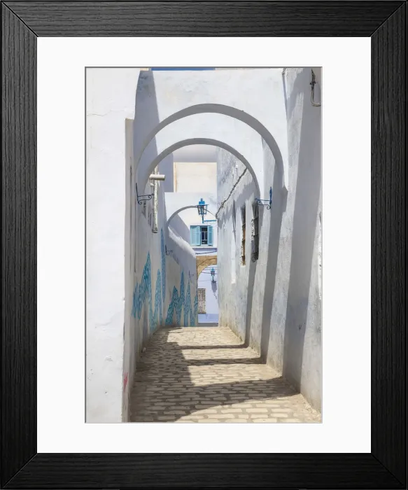 Framed Print : Tunisia, Kairouan, Coppled path in the Madina Framed Print : Tunisia, Kairouan, Coppled path in the Madina