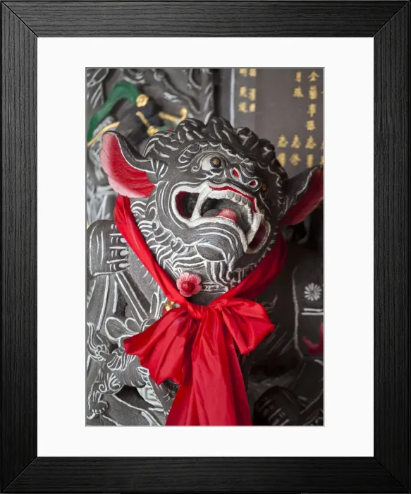Framed Print : Taiwan, Kaohsiung, Lotus pond, Temple of Enlightenment - Chi Ming Tang Framed Print : Taiwan, Kaohsiung, Lotus pond, Temple of Enlightenment - Chi Ming Tang