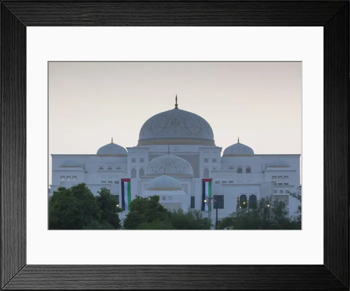 Framed Print : UAE, Abu Dhabi, Emirates Presidential Palace Framed Print : UAE, Abu Dhabi, Emirates Presidential Palace