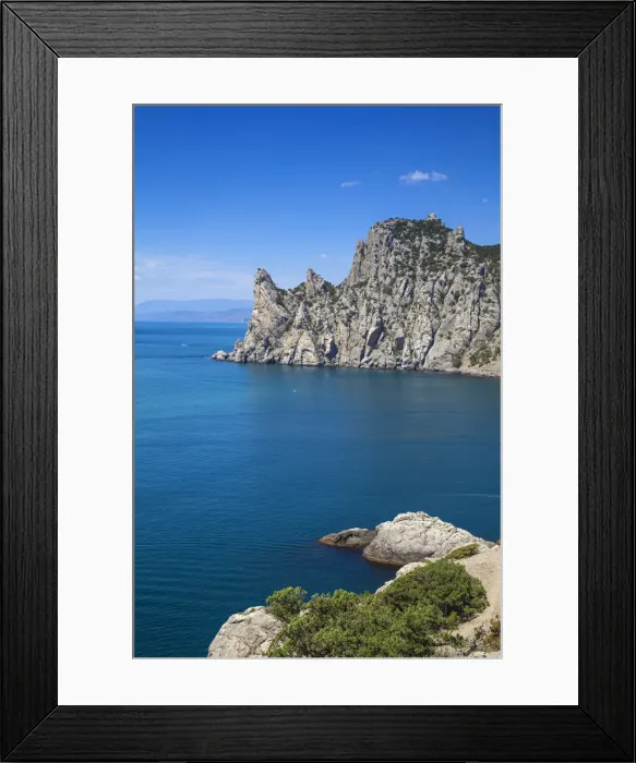 Framed Print : Ukraine, Crimea, Novy Svit Framed Print : Ukraine, Crimea, Novy Svit