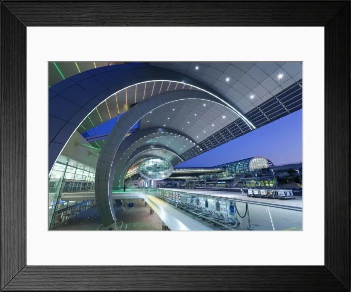 Framed Print : Terminal 3, Dubai International Airport, Dubai, UAE Framed Print : Terminal 3, Dubai International Airport, Dubai, UAE