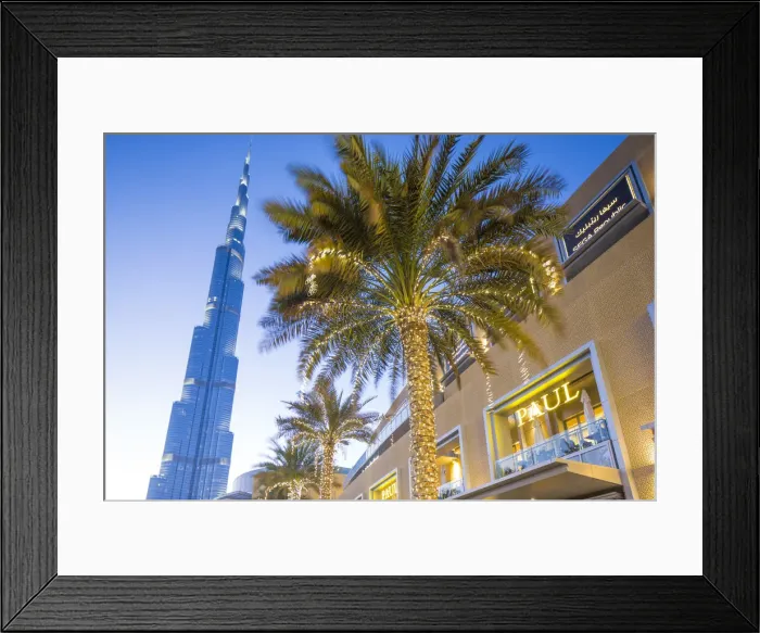 Framed Print : Burj Khalifa (worlds tallest building), Downtown, Dubai, United Arab Emirates Framed Print : Burj Khalifa (worlds tallest building), Downtown, Dubai, United Arab Emirates