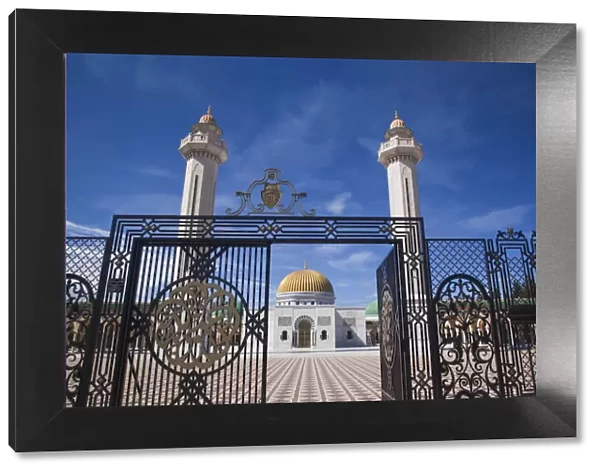 Tunisia, Tunisian Central Coast, Monastir, Mausoleum of HAbib Bourguiba, founder of