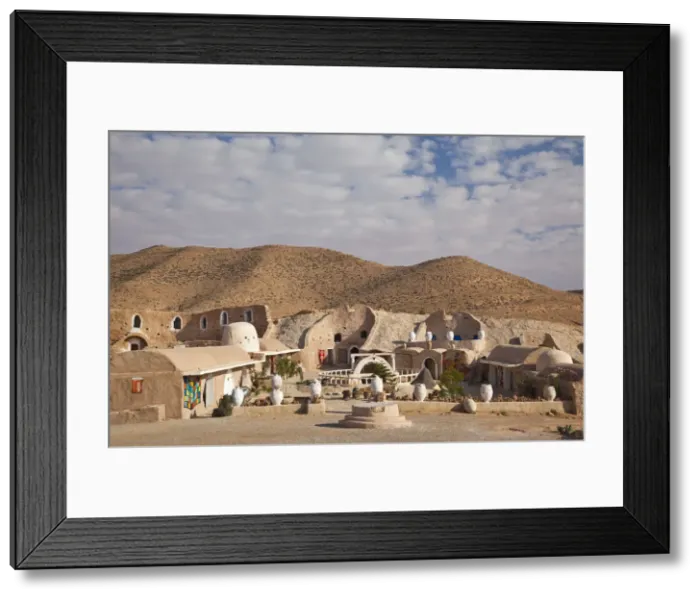 Framed Print : Tunisia, Ksour Area, Matmata, Diaramor Museum, landscape Framed Print : Tunisia, Ksour Area, Matmata, Diaramor Museum, landscape