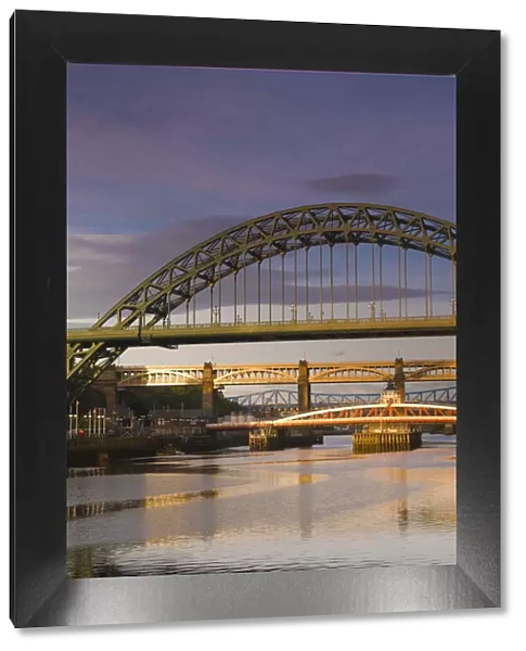 UK, England, Tyne and Wear, Newcastle and Gateshead, The Tyne and Swing Bridges over