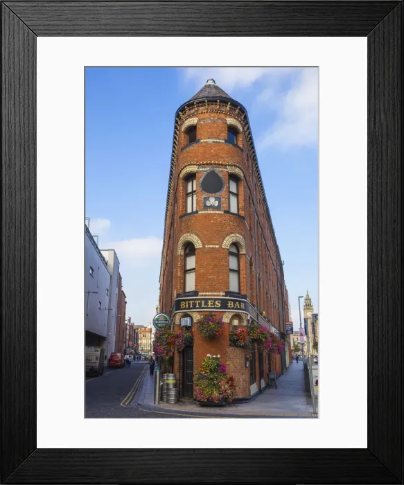 Framed Print : United Kingdom, Northern Ireland, Belfast, Bittles Bar Framed Print : United Kingdom, Northern Ireland, Belfast, Bittles Bar